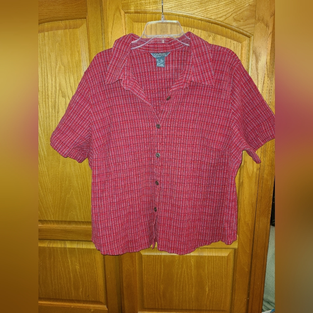 Short sleeve top